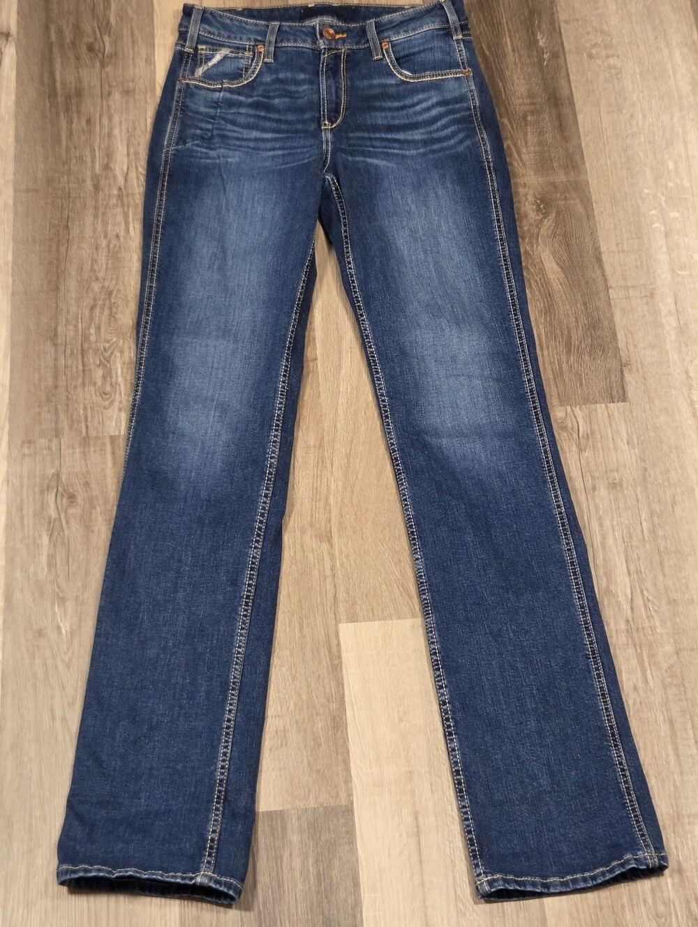 Ariat